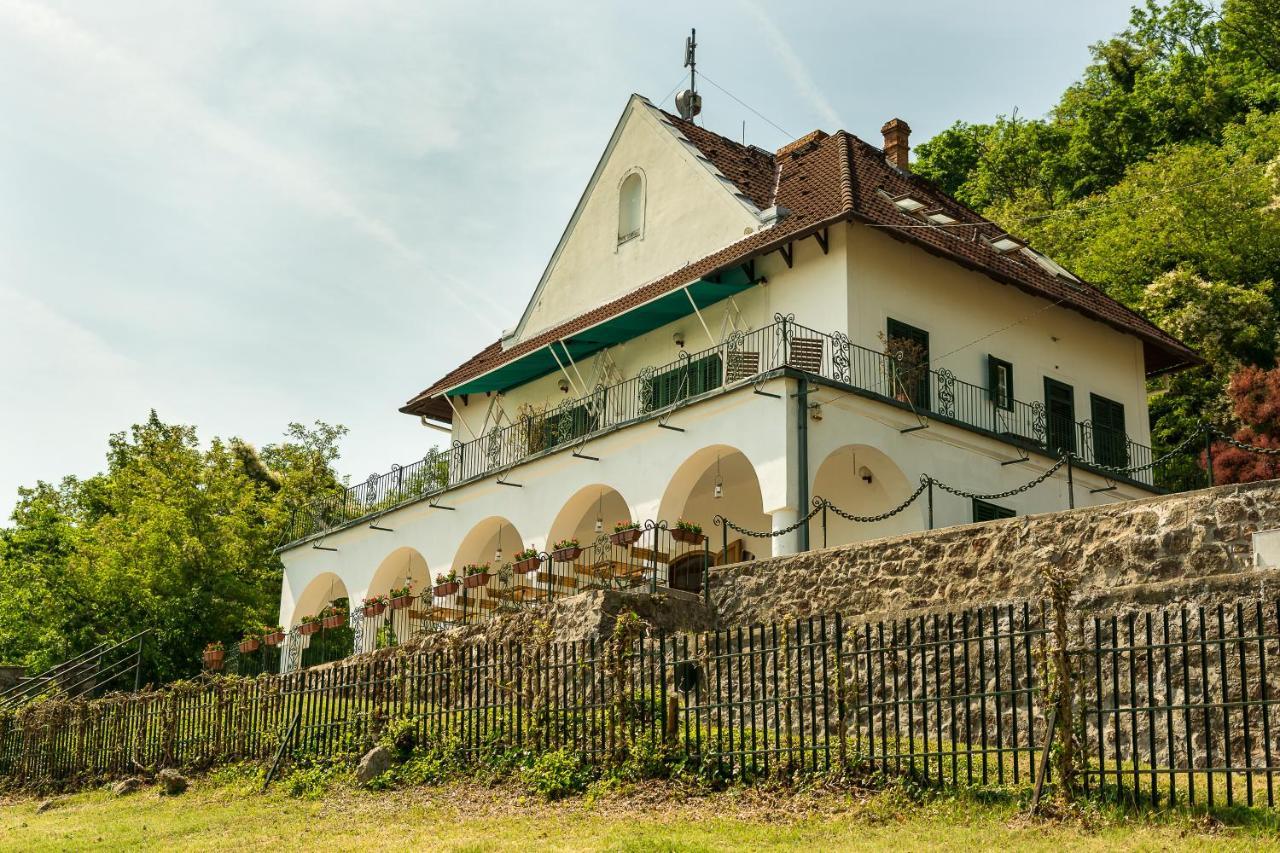 Villa Kabala Сиглигет Екстериор снимка