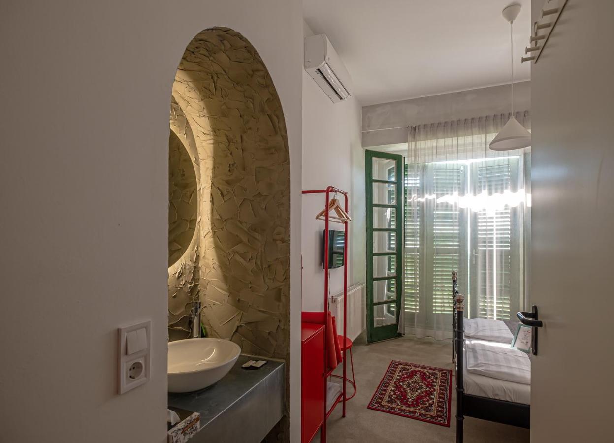 Villa Kabala Сиглигет Екстериор снимка